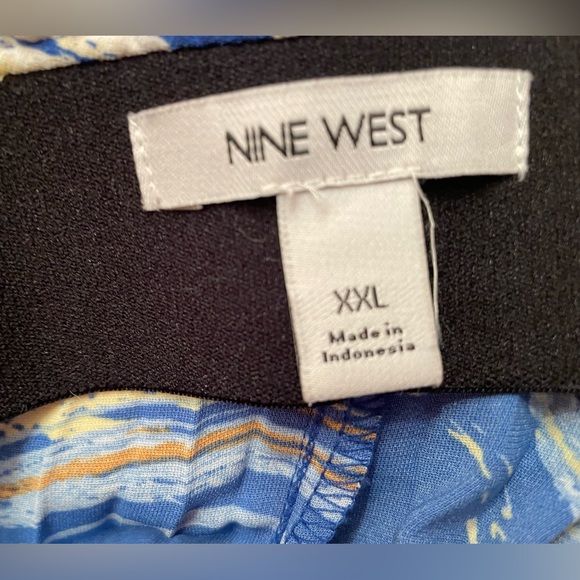 Nine West Pleated Skirt XXL Flared Pleated Blue Yellow White Waves Career 2X - Picture 6 of 7